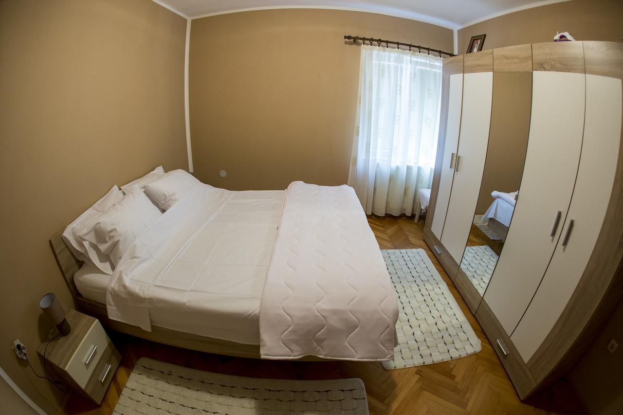 Lux Apartments Fabris Kotor Dış mekan fotoğraf