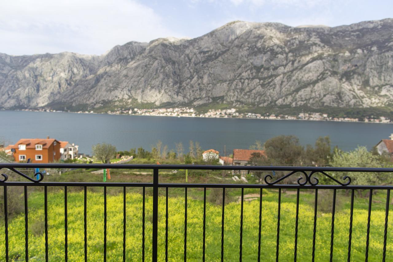 Lux Apartments Fabris Kotor Dış mekan fotoğraf